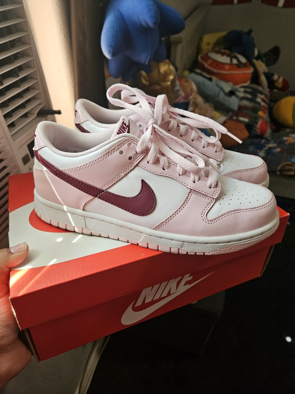 Nike Women’s Low-Top Sneakers - Pink/Maroon